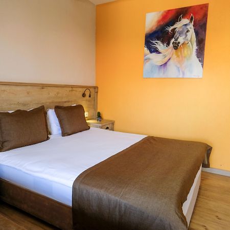 Hotel Berke Ranch&Nature เกเมร์ ภายนอก รูปภาพ