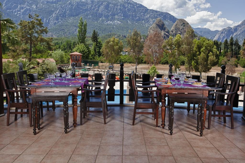 Hotel Berke Ranch&Nature เกเมร์ ภายนอก รูปภาพ